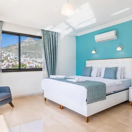 Villa Kalamar 4 Bedroom Close To Shops And Restaurants Kalkan