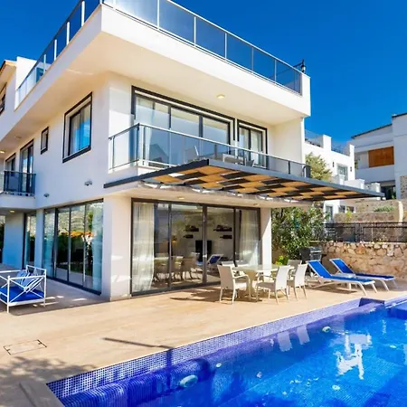 Kalamar 4 Bedroom Close To Shops And Restaurants Villa Kalkan