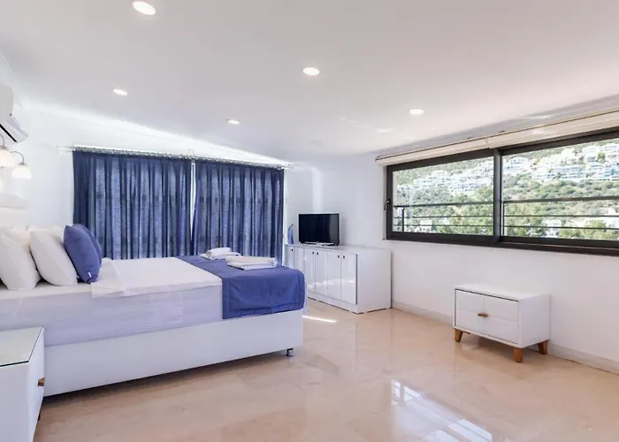 Kalamar 4 Bedroom Close To Shops And Restaurants فيلة كالكان