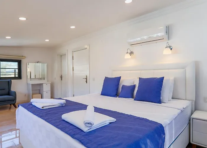 فيلة Kalamar 4 Bedroom Close To Shops And Restaurants