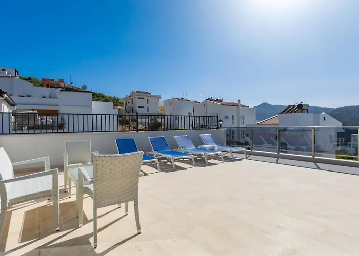 Kalamar 4 Bedroom Close To Shops And Restaurants فيلة *