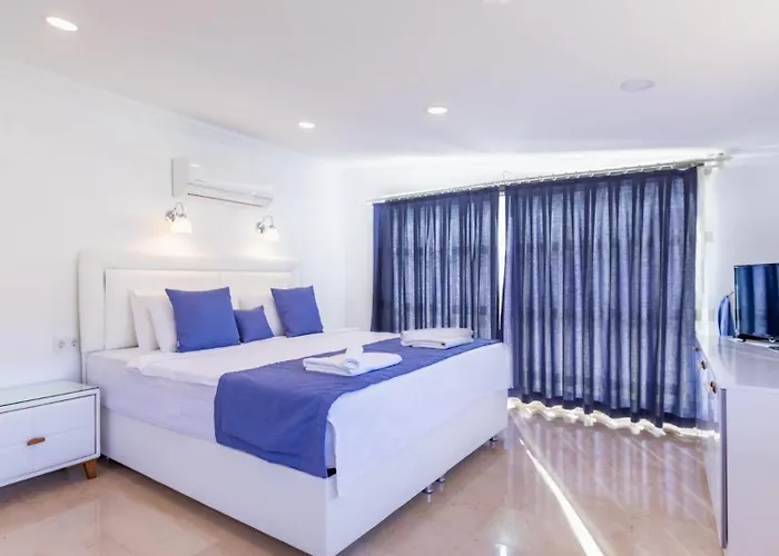 Kalamar 4 Bedroom Close To Shops And Restaurants فيلة كالكان