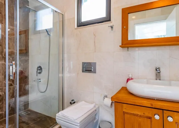 Kalamar 4 Bedroom Close To Shops And Restaurants * كالكان